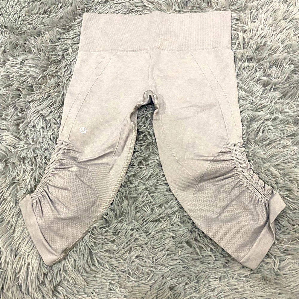 Lululemon leggings